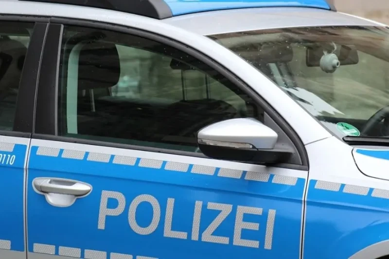 Flucht durch Innenstadt vor Polizeikontrolle: Zeugen gesucht