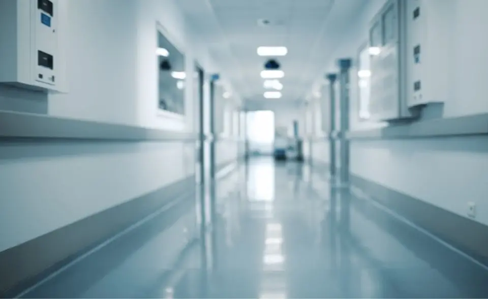 Haupteingang des Klinikums Idar-Oberstein wegen Sanierung gesperrt