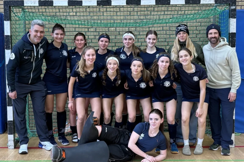 Hockey-Mädchen des VfL Bad Kreuznach gewinnen beide Endrundenspi