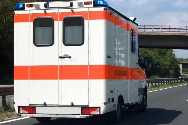 Schulbus verunglückt – mehrere Kinder leicht verletzt