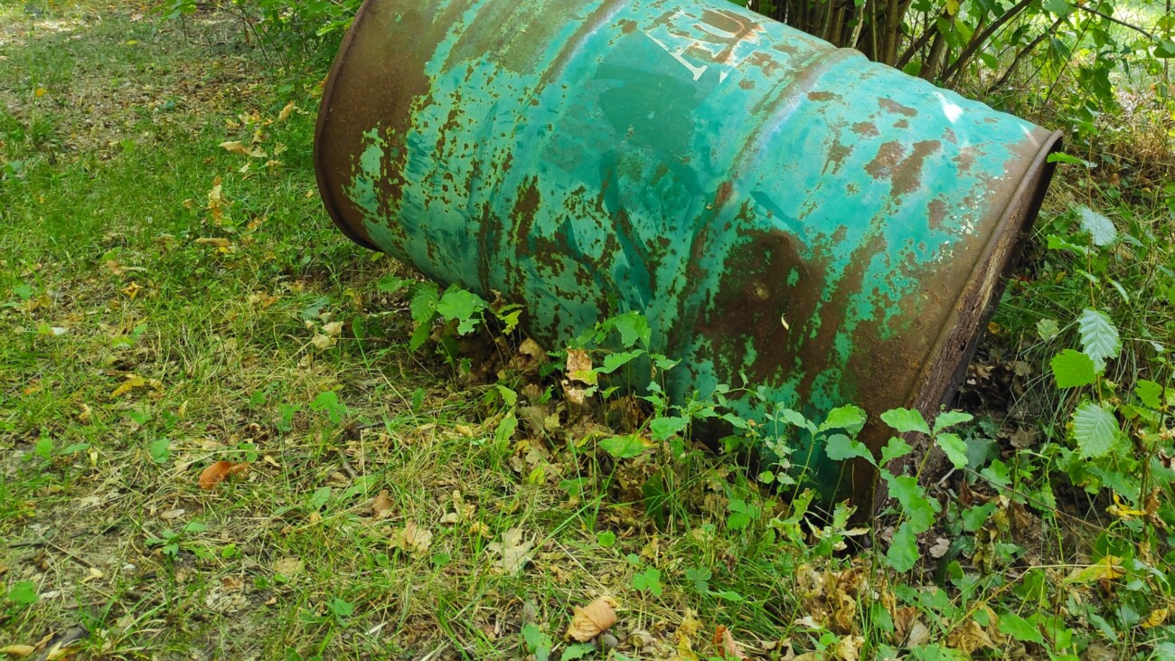 Bad Sobernheim: 1000 Liter Altöl im Wald entsorgtBad Sobernheim:
