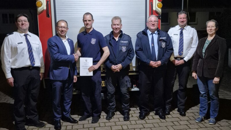 Feuerwehr Gau-Weinheim wählt neuen Wehrführer
