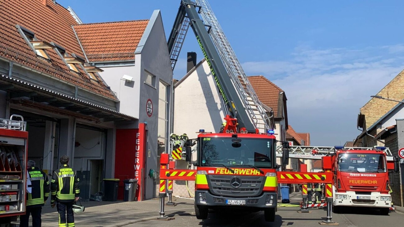 Feuerwehreinsatz in Wallertheim nach Dehnungsfugenbrand