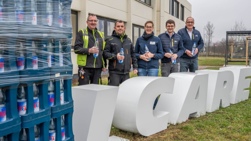 Michelin spendet über 4.000 Flaschen Mineralwasser an die Tafel