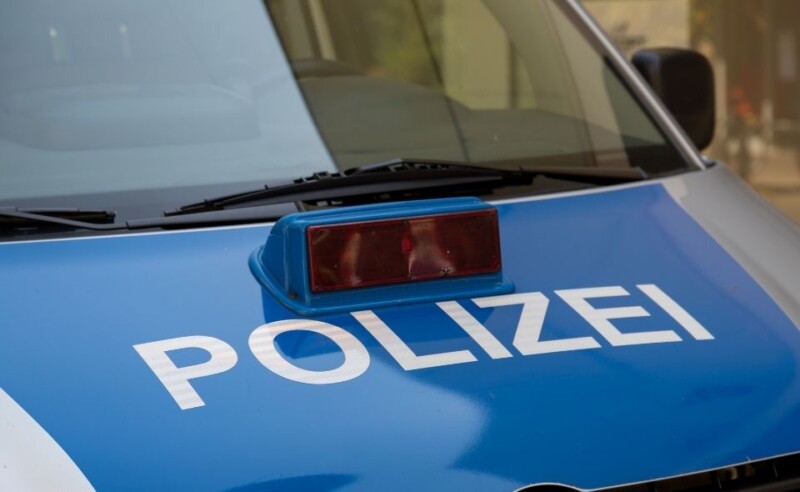 Polizei stoppt zwei Autofahrer unter Alkohol- und Drogeneinfluss