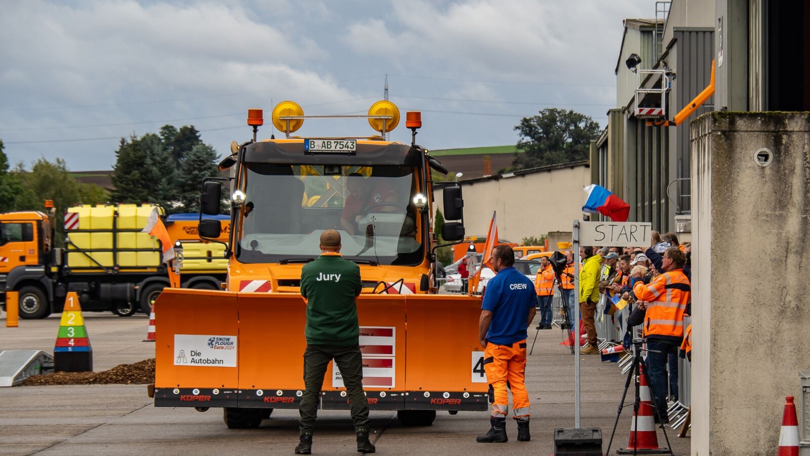 Team aus Bingen bei Schneepflug-Weltmeisterschaft am Start