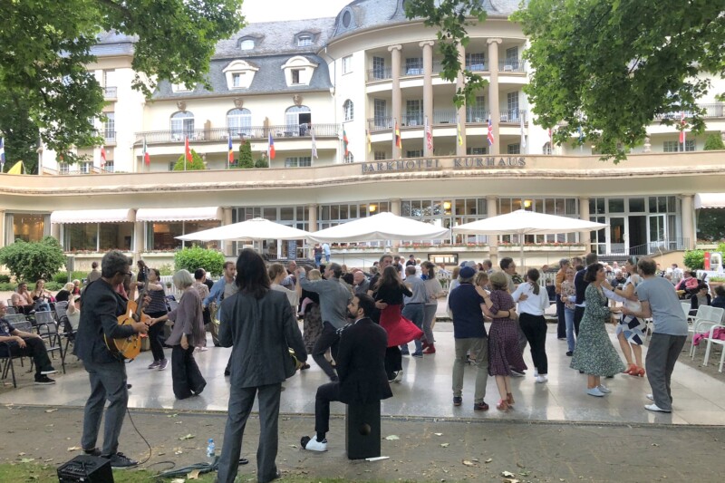 Swing hören und tanzen in Bad Kreuznach – Das größte Mittsommerswingfest zwischen Nahe, Mosel, Rhein und Saar