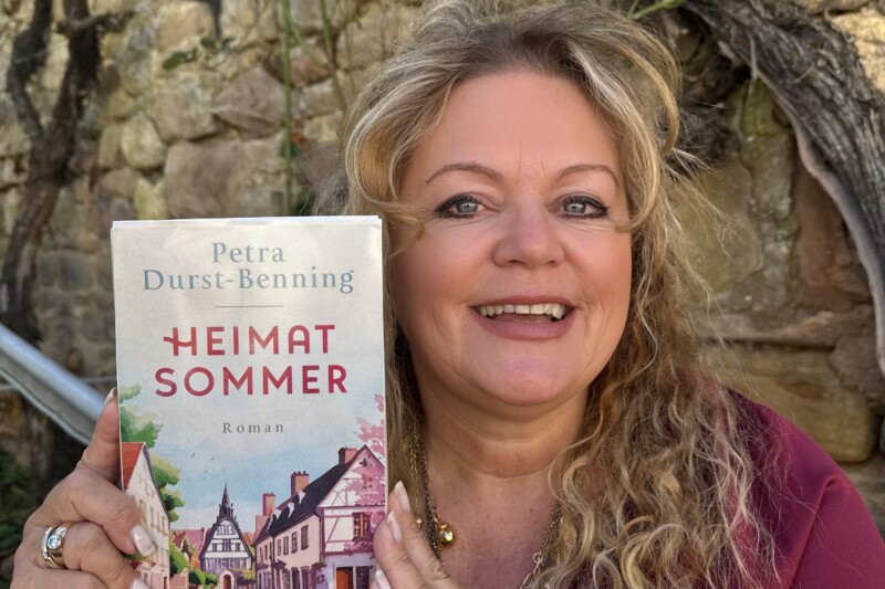 ‚Wort & Wein‘ Lesefestival – Petra Durst-Benning liest aus ihrem neuen Roman ‘Heimatsommer’