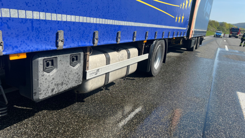 Dieselspur auf der B41 sorgt für Sperrung bei Rüdesheim