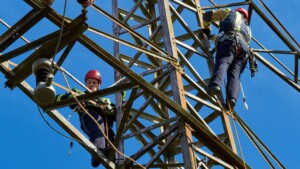 Feuerwehr Idar-Oberstein trainiert Höhenrettung