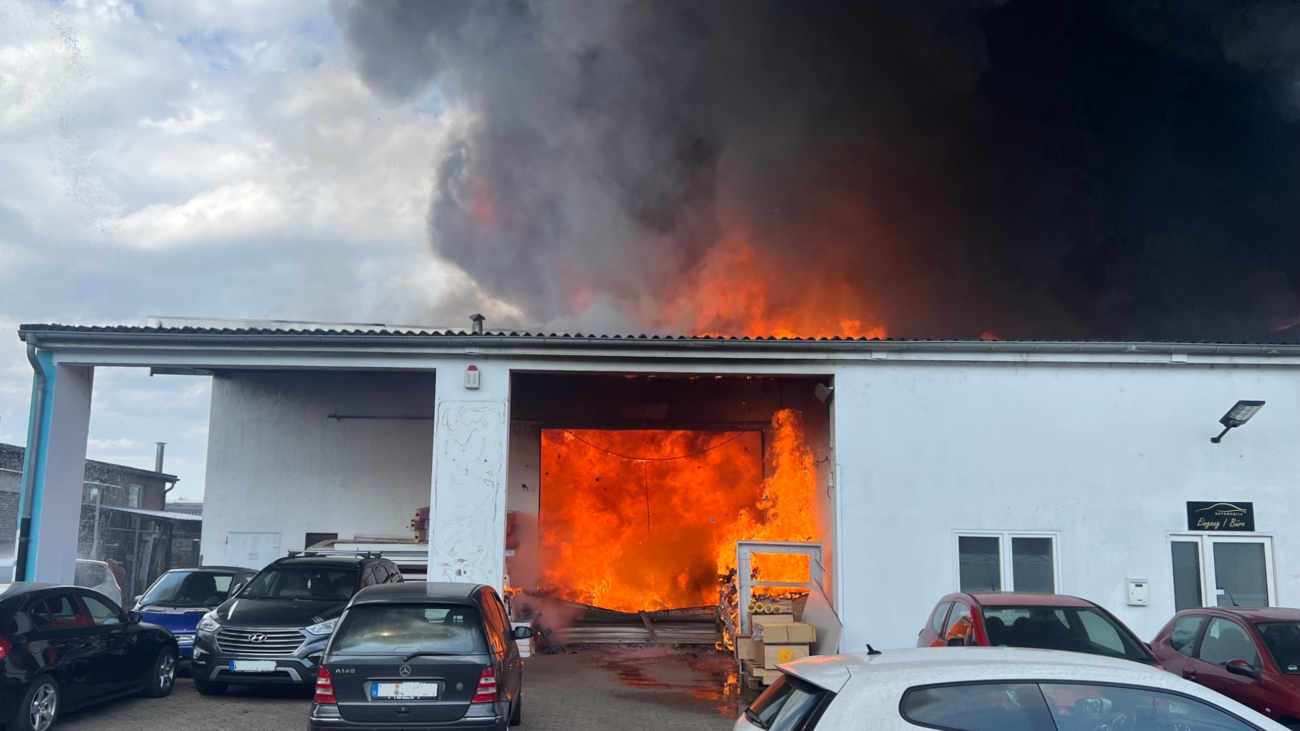 Neue Details zum Werkstattbrand