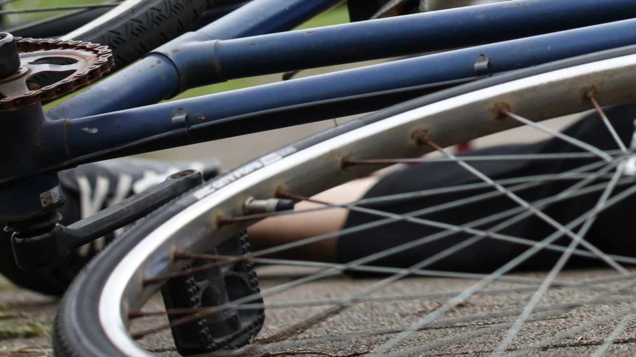 Seniorin muss nach Fahrradunfall in Stromberg ins Krankenhaus