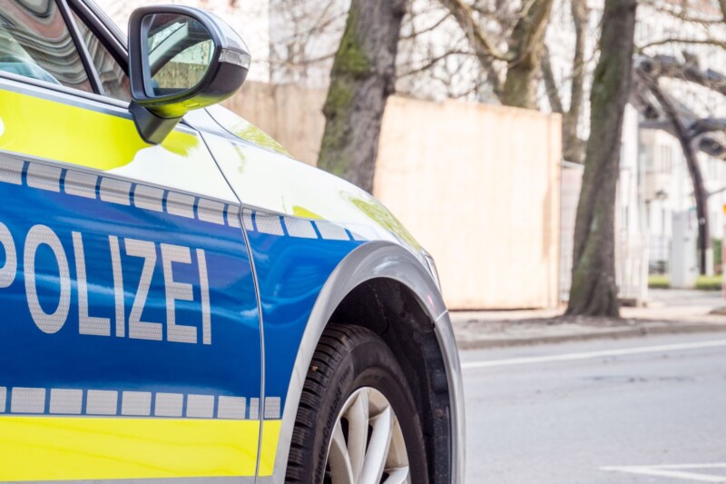 Unfall mit Zivilfahrzeug der Polizei bei Bad Kreuznach