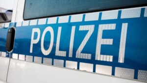 Auto überschlägt sich in Bad Münster am Stein-Ebernburg