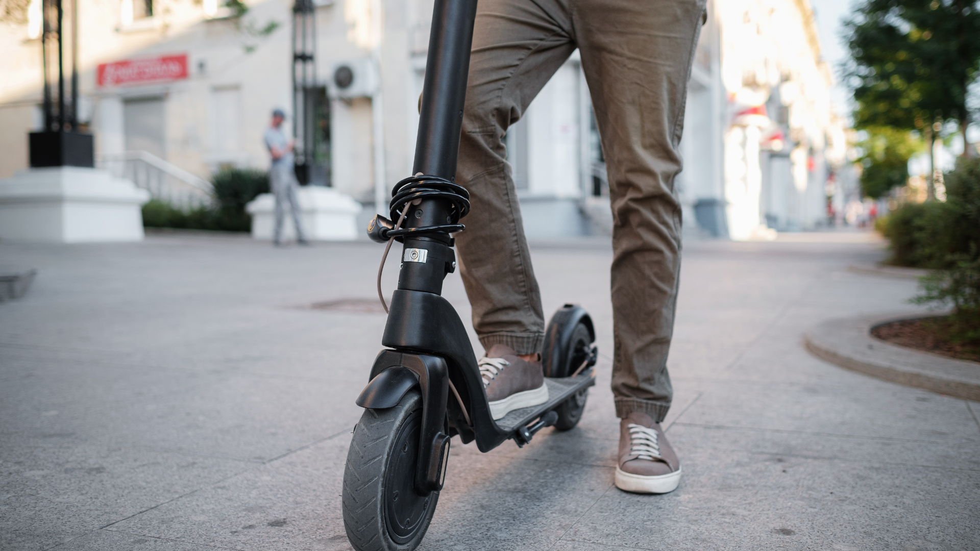 E-Scooter-Fahrer ohne Versicherung gestoppt
