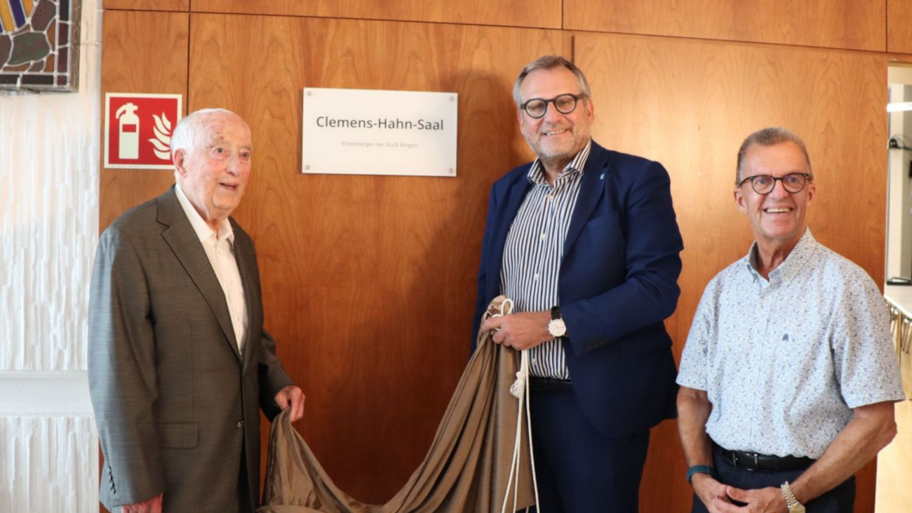 Großer Saal heißt jetzt Clemens-Hahn-Saal
