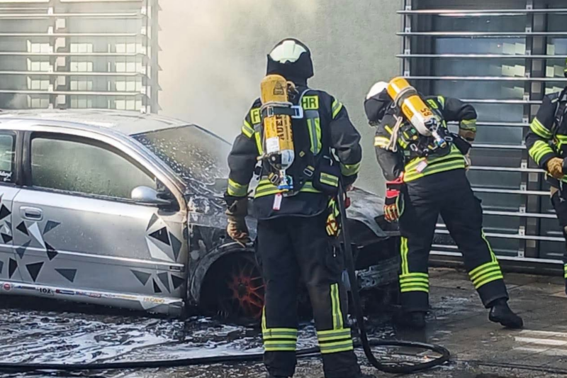 Pkw brennt in Guldental – Feuerwehr verhindert Schlimmeres