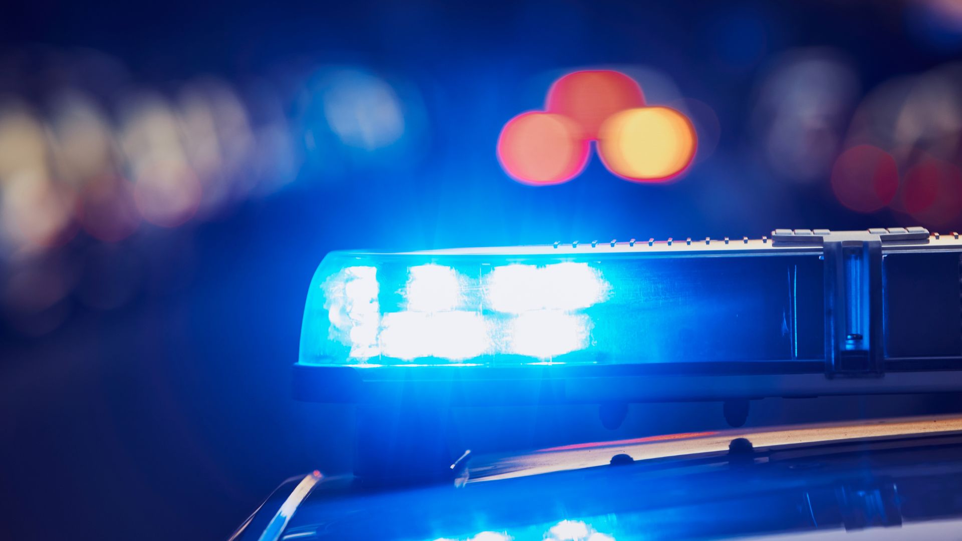 Betrunken und ohne Hinterreifen! Irrfahrt endet mit Unfall
