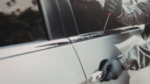 Polizei warnt vor Diebstählen aus Autos