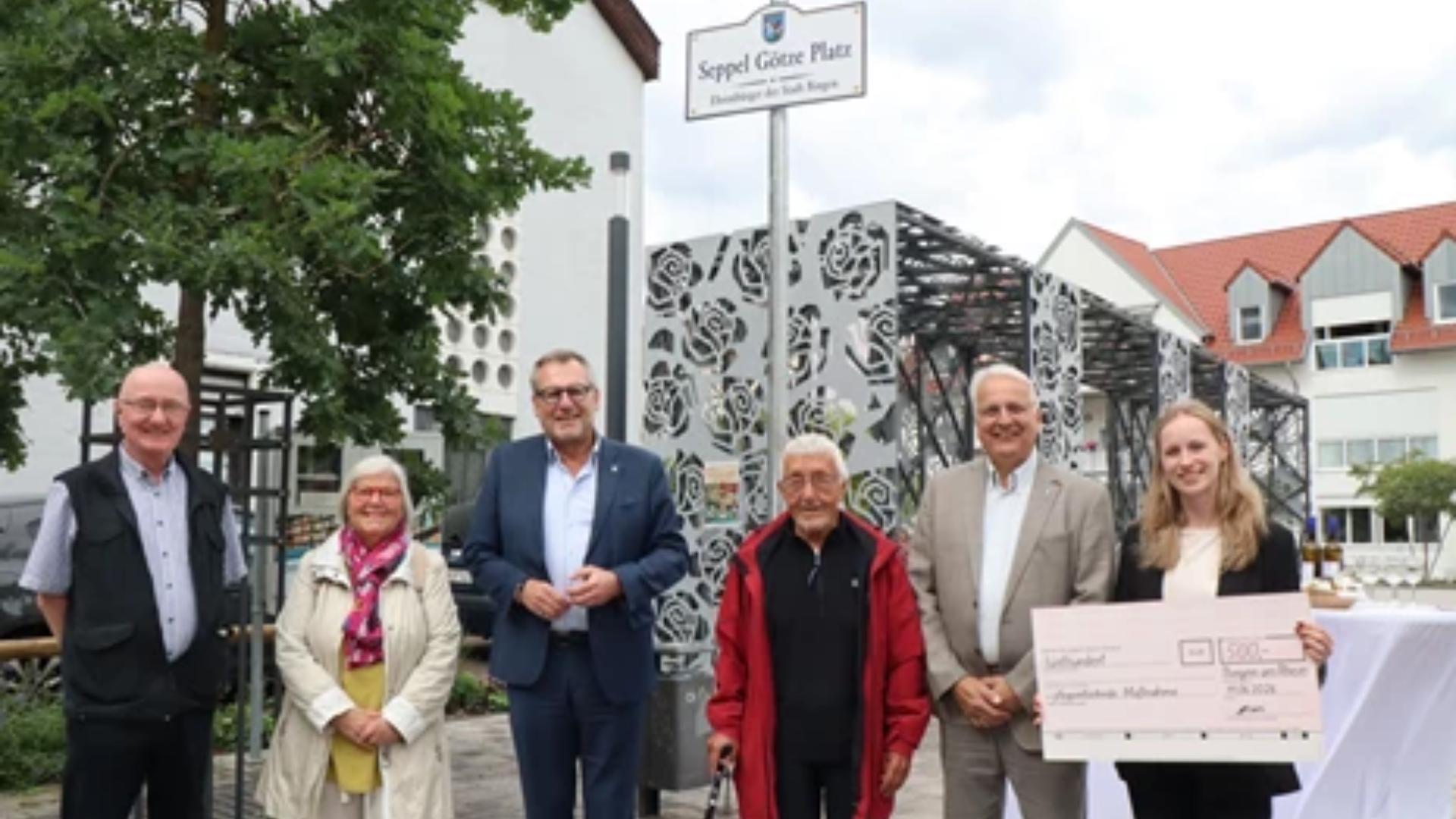 Seppel-Götze-Platz offiziell eingeweiht
