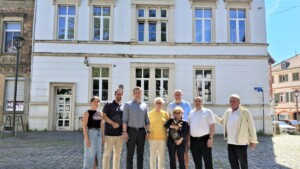 Stadt verkauft zwei Gebäude in der Neustadt