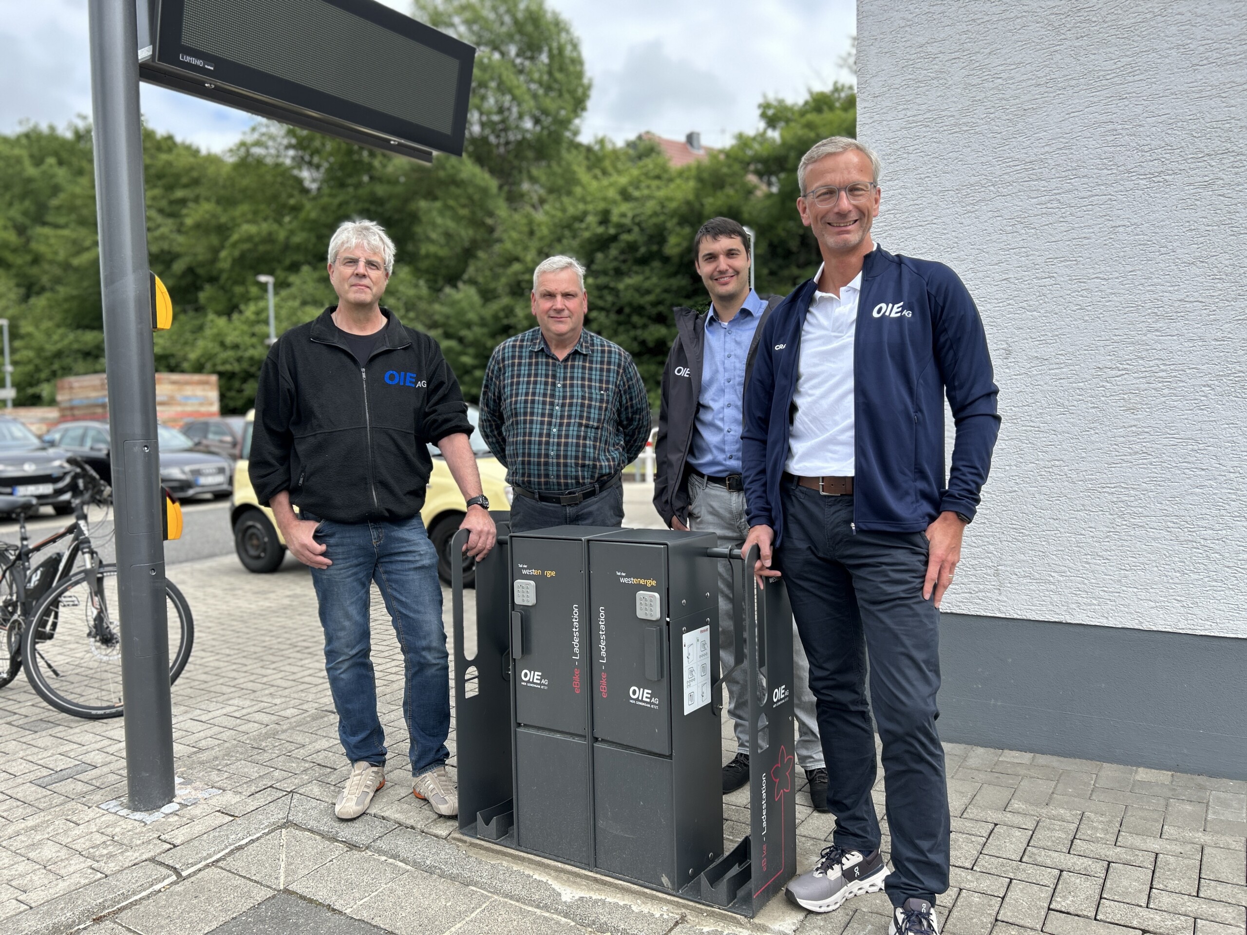 Neue E-Bike-Ladestation am Wanderbahnhof Heimbach