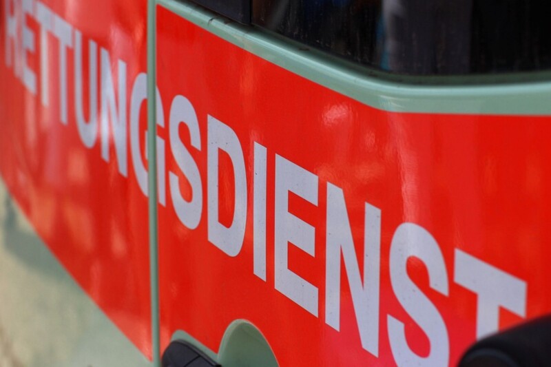 Drei Personen nach Unfall auf A61 verletzt