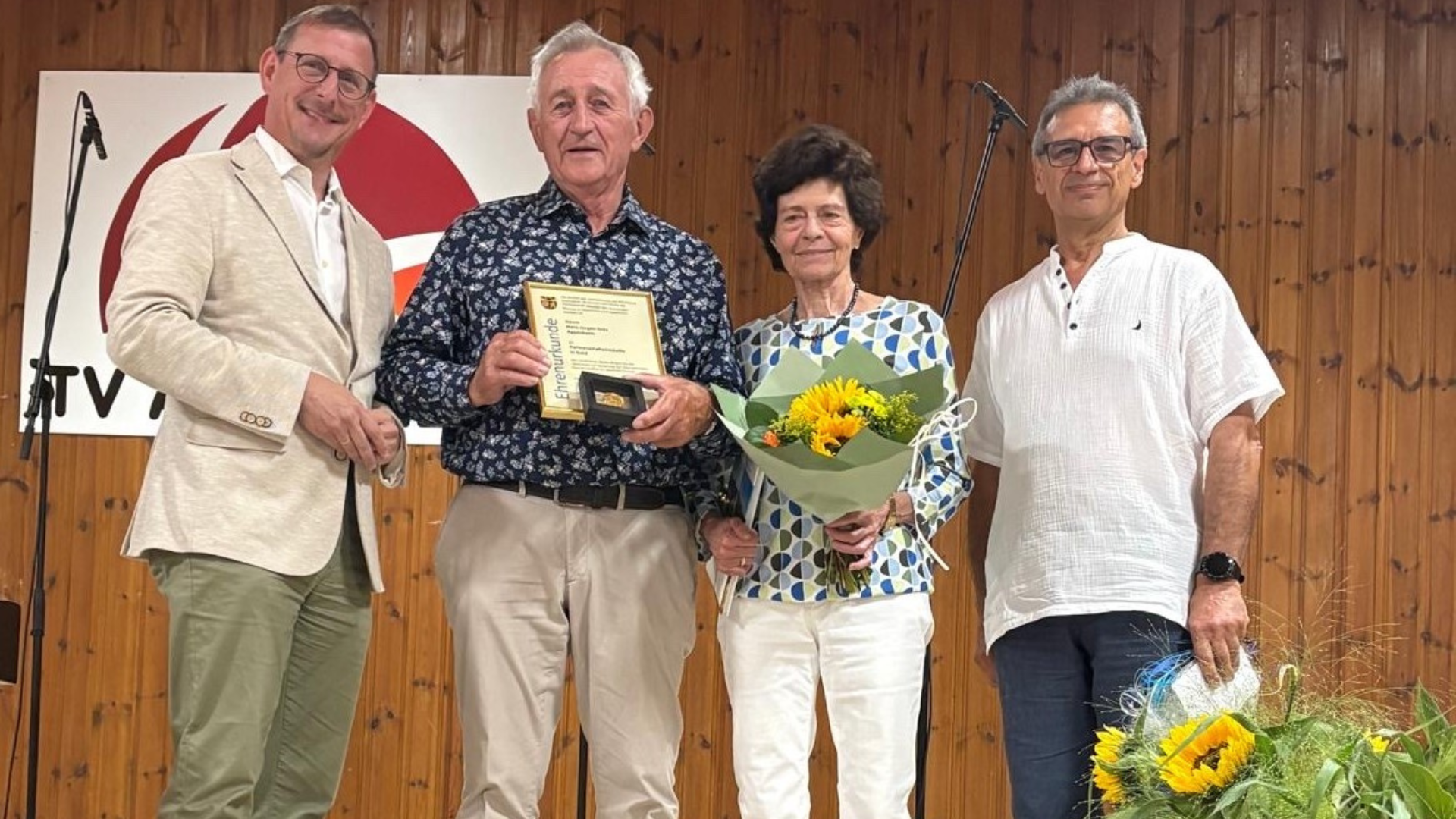 Gold-Ehre für Partnerschafts-Pionier aus Appenheim