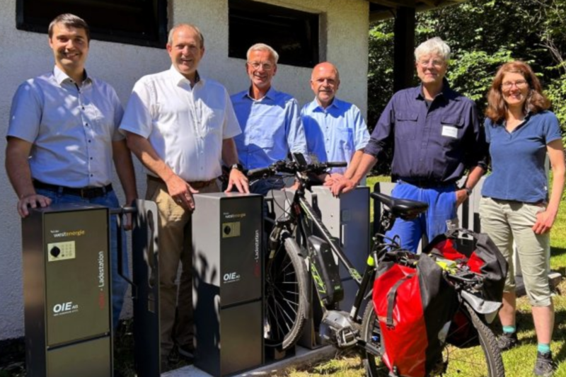 Neue E-Bike-Ladesäule an der Weiherschleife