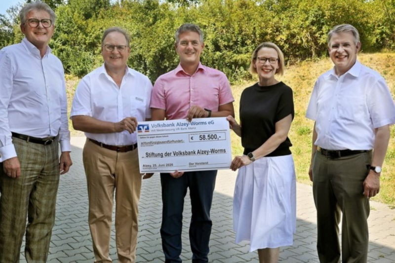 Volksbank-Stiftung sichert Alzeyer Kulturpreis