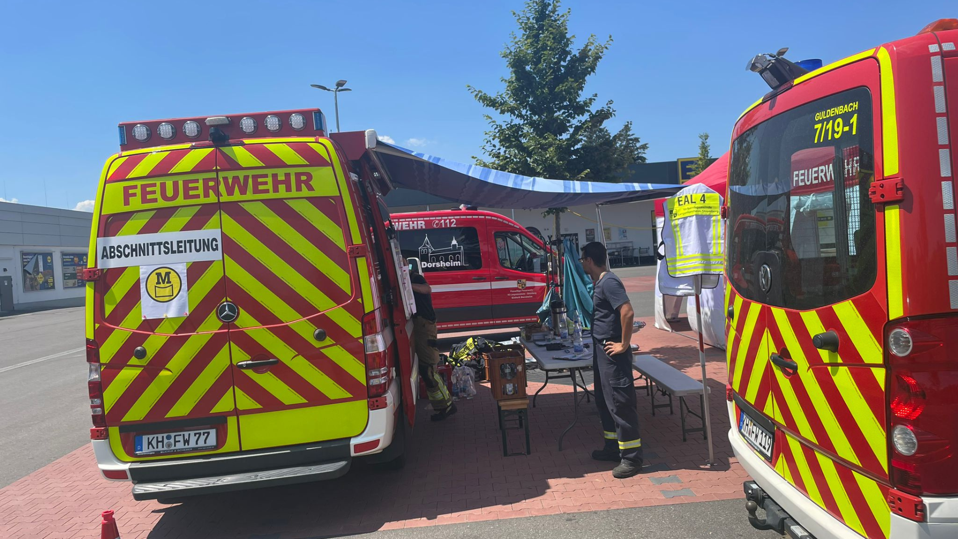 Waldbrand und weitere Einsätze halten Feuerwehr auf Trab
