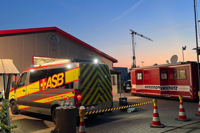 Fortschritte bei den Löscharbeiten am Waldbrand bei Traisen