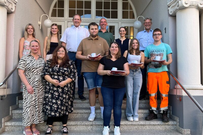 Acht Nachwuchskräfte starten bei der Stadt Idar-Oberstein