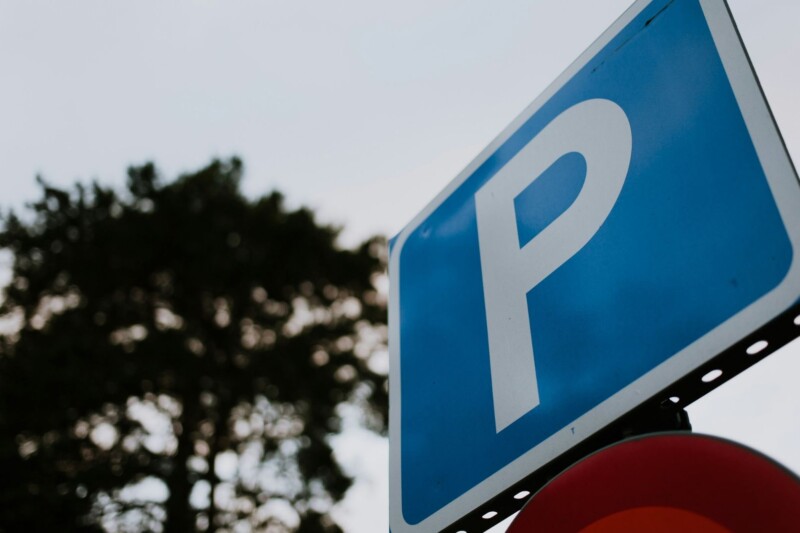Alzey richtet zwei neue Bewohnerparkquartiere ein