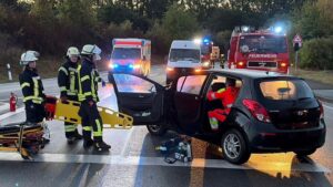 Autofahrerin bei Unfall mit Lkw in Rüdesheim verletzt