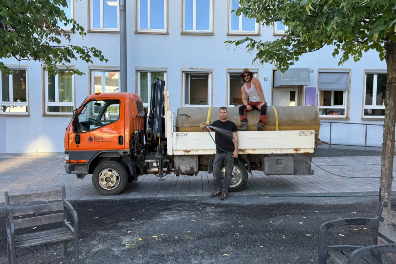 Firma übernimmt Patenschaft für Bäume in Alzey