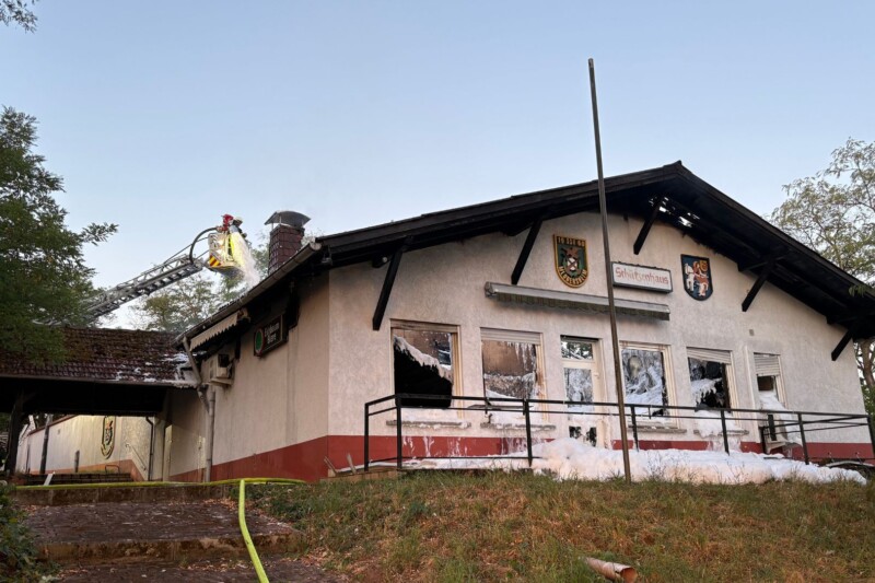 Brand des Schützenheims in Meddersheim ist gelöscht