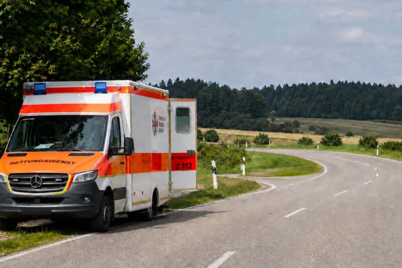 Fahranfänger stürzt bei Odernheim mit Kraftrad