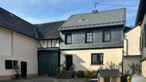 Ferienwohnung in Schwarzerden mit vier Sternen ausgezeichnet