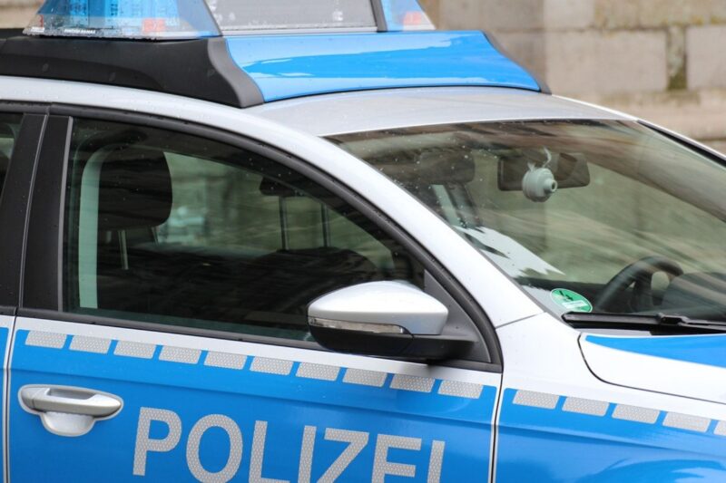 Polizei kontrolliert Mietwagen am Bad Kreuznacher Jahrmarkt