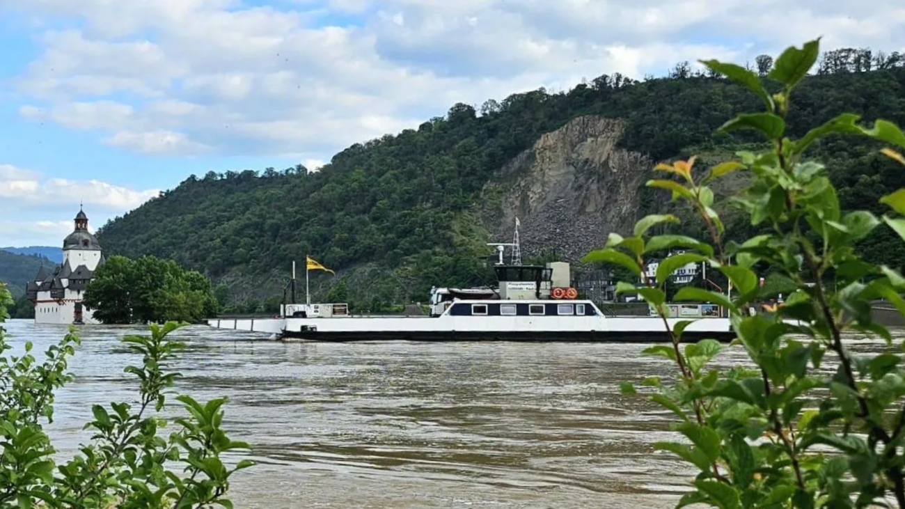 Rheinfähre hat ihren Betrieb eingestellt