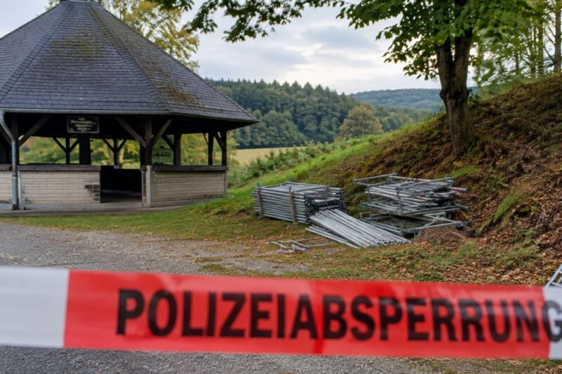 Gerüst an Grillhütte in Ruschberg gestohlen