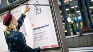 Alkoholverbot gilt ab 15. Oktober an allen DB-Bahnhöfen