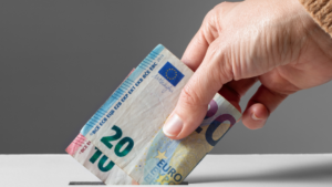 Bridgeclub Nahhetal sammelt 1.130 Euro für Interplast