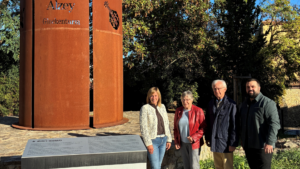 Neue Hinweistafel am Alzeyer Glockenturm